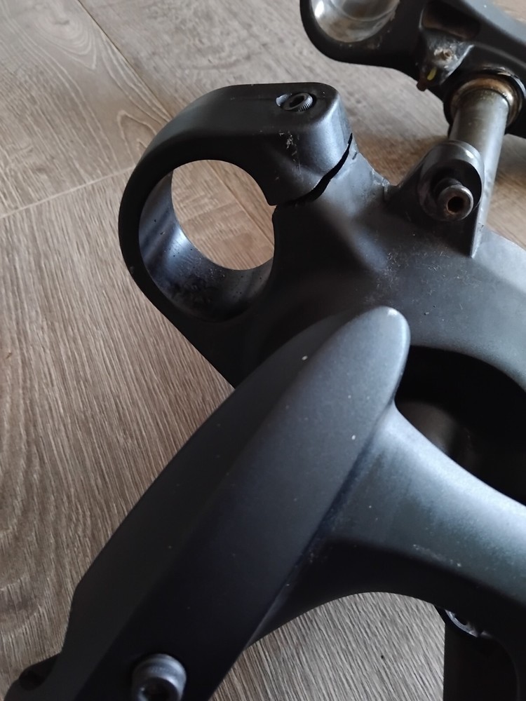 Ducati Diavel 2011 Complete Fork Yokes Top And Bottom
