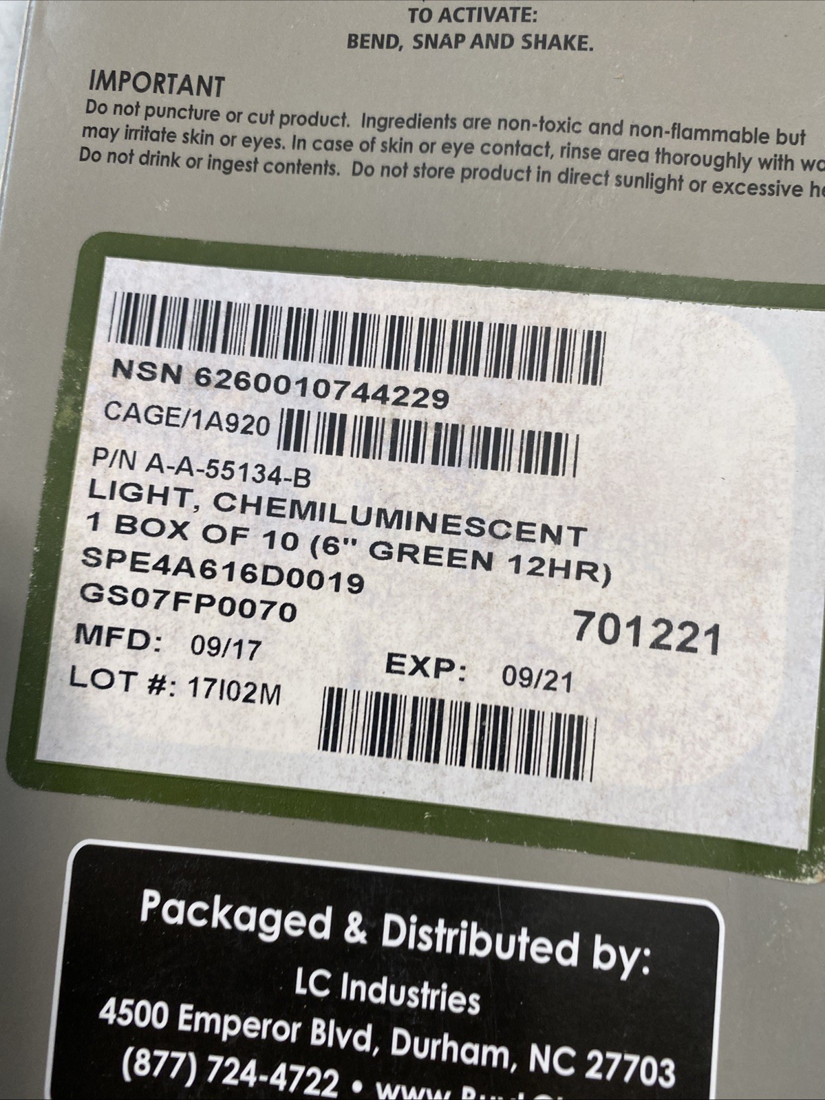 (BOX OF 10) LC Industries ChemLight 6" Inch GREEN Military Grade Glow Sticks