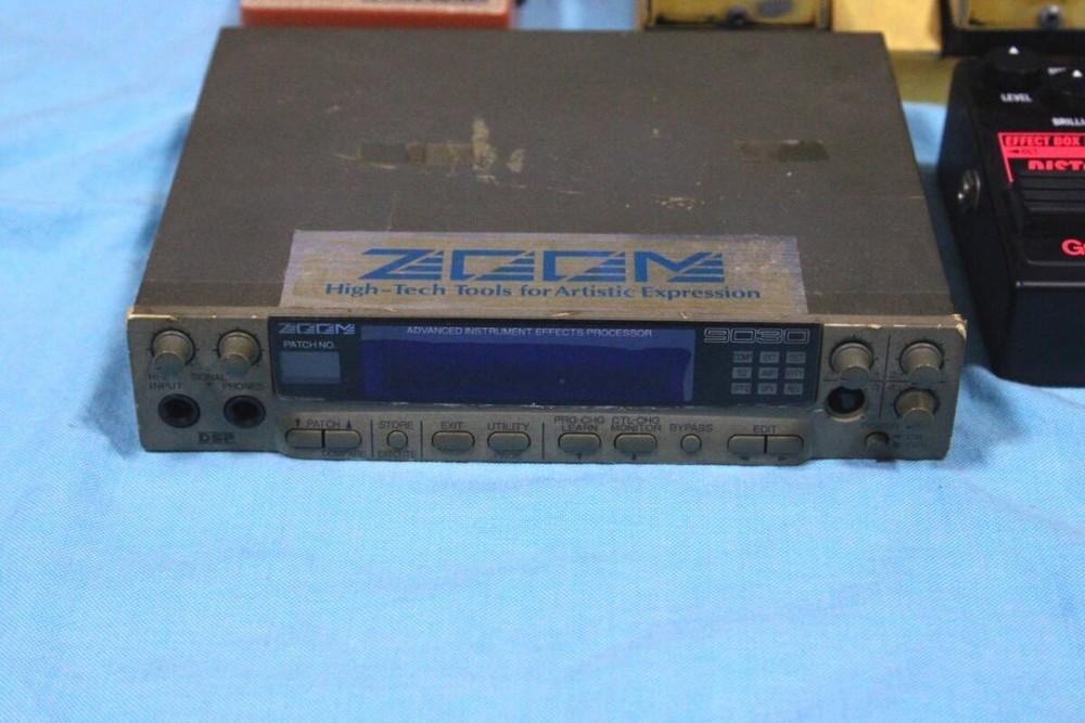 Zoom 9030 Advanced Instrument Effects Processor