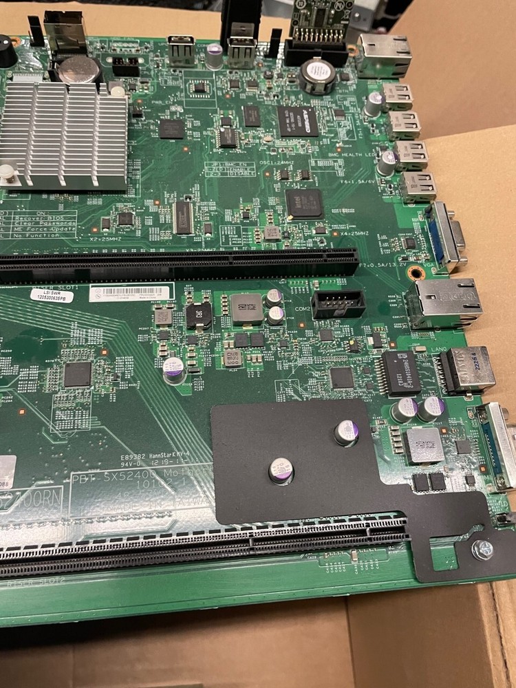 03X4425 IBM THINKSERVER RD330 SYSTEM BOARD. INCLUDES HEATSINKS AND PROC