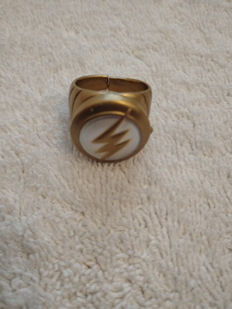 Flash Costume Ring Promo DC Comics Promotional Ring