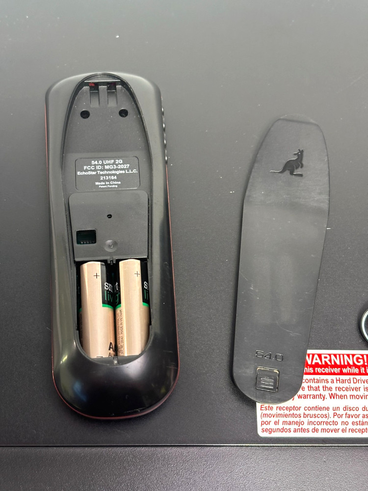 Dish Hopper 3 DVR Receiver w/ Joey Wireless Client Remote Power On Untested
