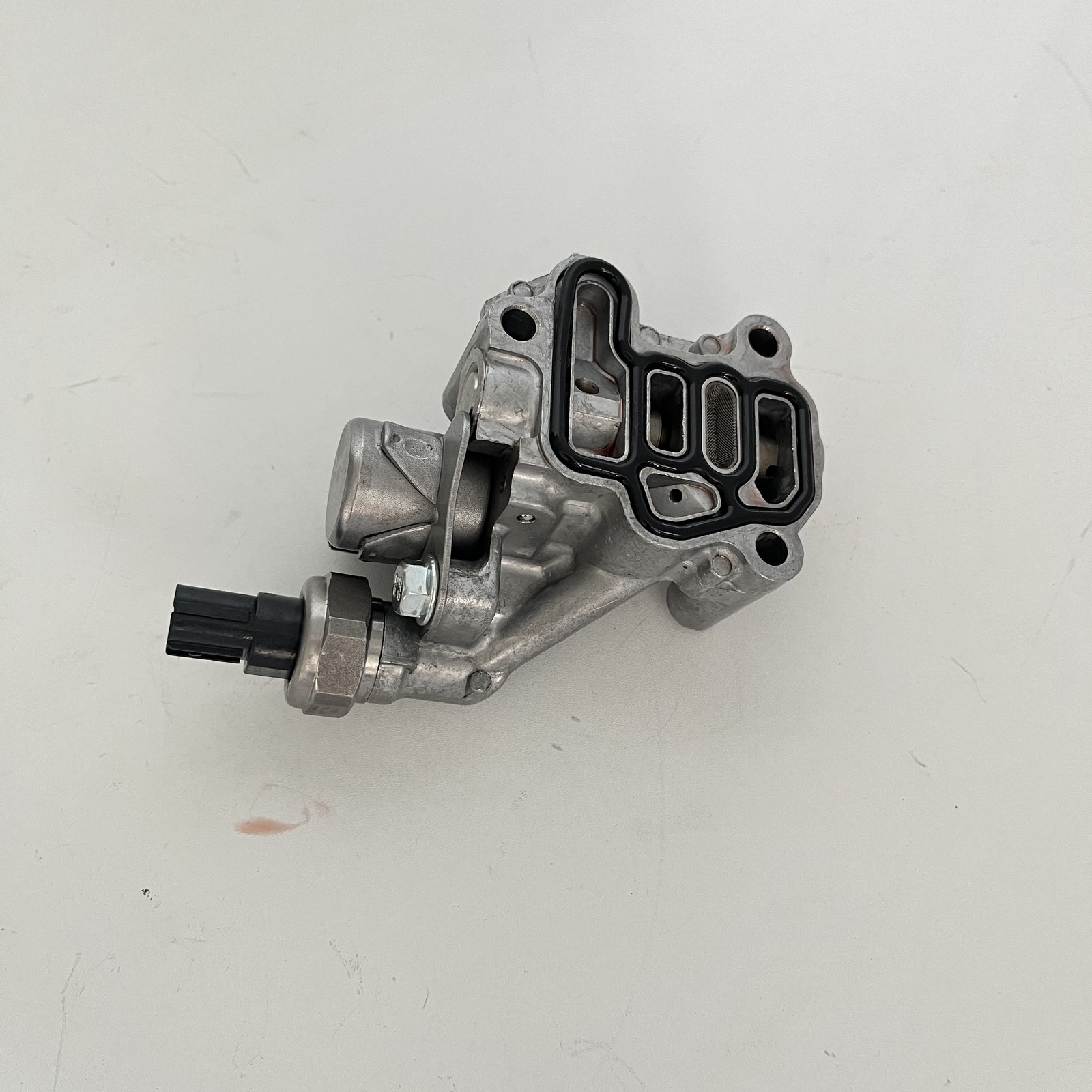 New For 2018-2023 Honda Accord 1.5L 15810-6A0-A01 Spool Valve Assembly