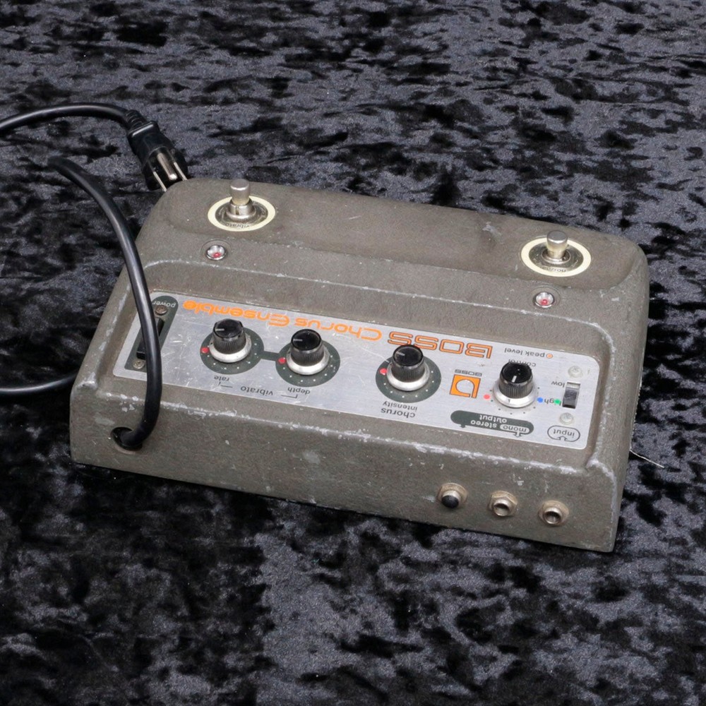 BOSS CE-1 Chorus Ensemble