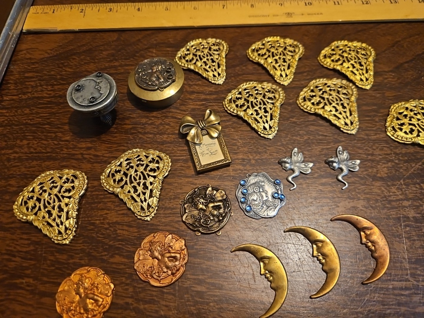 Lot Of 20 Fancy Piece Mixed France Vintage 60s Brass Stampings Findings Jewelry
