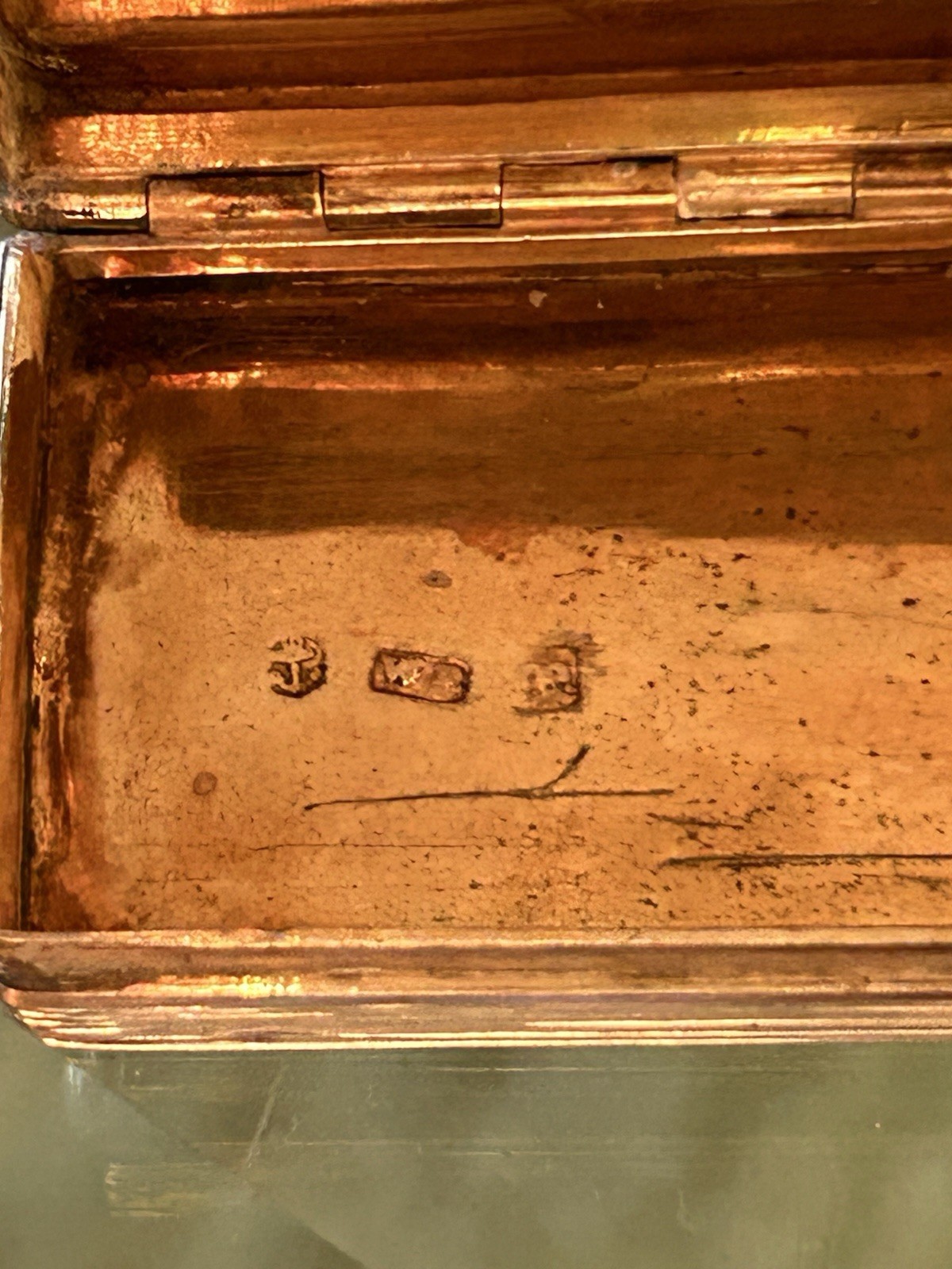 William IV Regency English Sterling Silver Snuff Box Made In 1835 In Birmingham