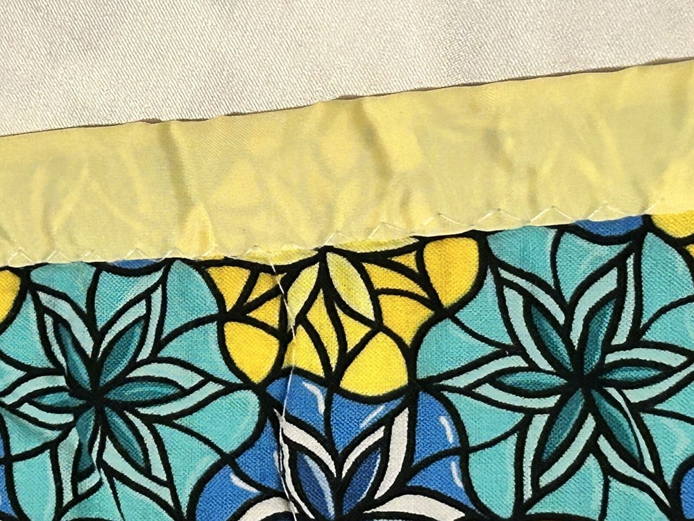 Handmade Patchwork Quilt Throw 47”x36”Yellow ,Multicolor ,floral