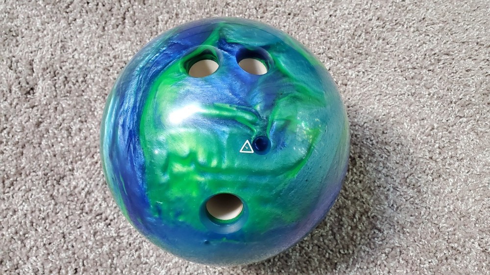 Pyramid PATH Polyester Bowling Ball 14 lbs Pre-Drilled