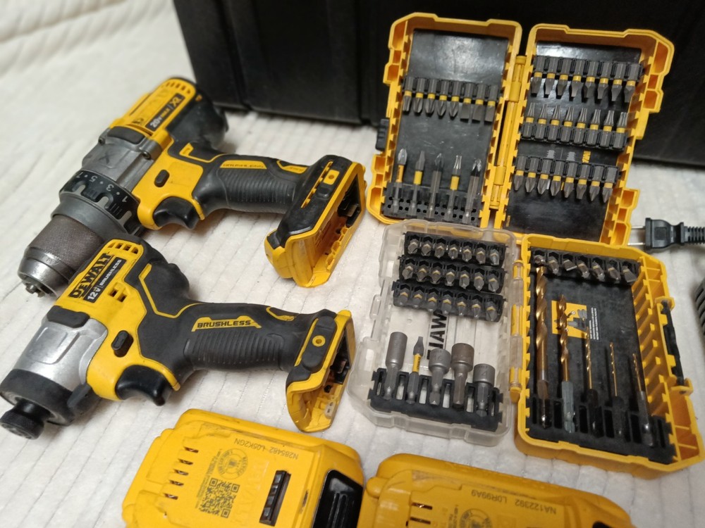 DeWalt Toughsystem Modular Cordless Tools Toolbox Backpack Contractors Combo Set
