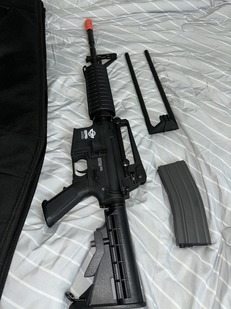 Airsoft rifle AEG