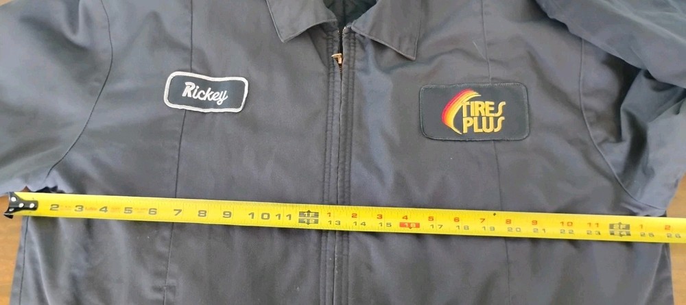Tires Plus Work Uniform Quilted Jacket Coat Large Gray Full Zip