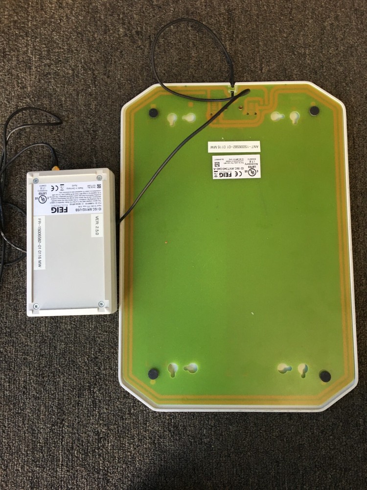 FEIG Antenna 340/240-A & ISC.MR102-USB