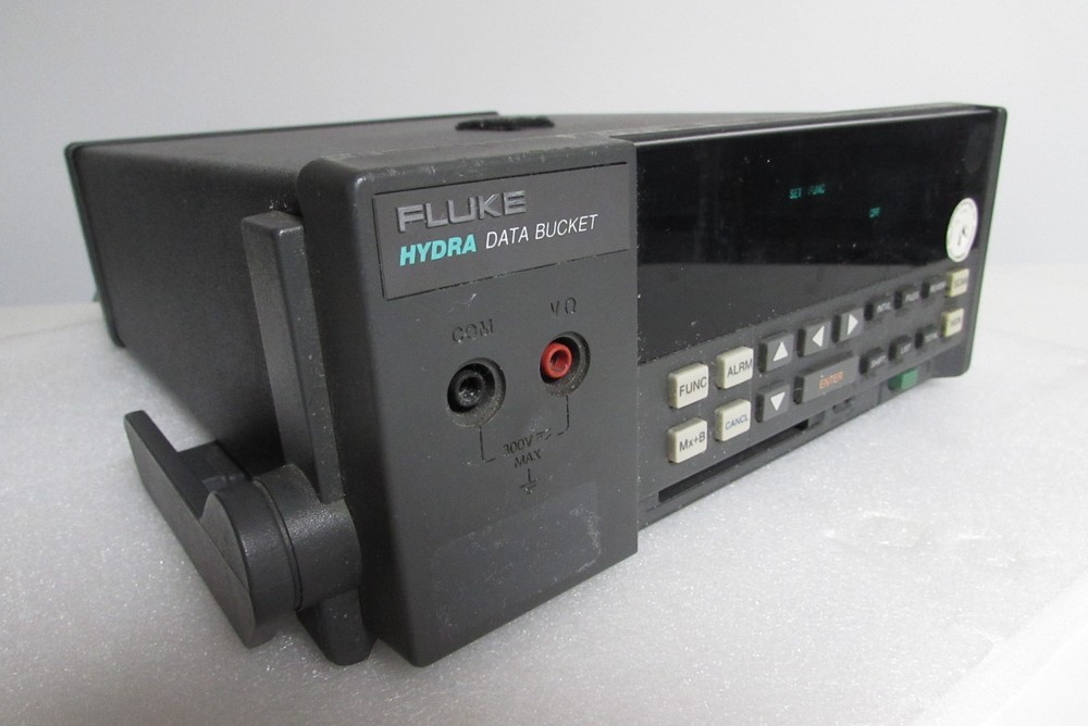 Fluke 2635A HYDRA DATA BUCKET ACQUISITION LOGGER w/ Module