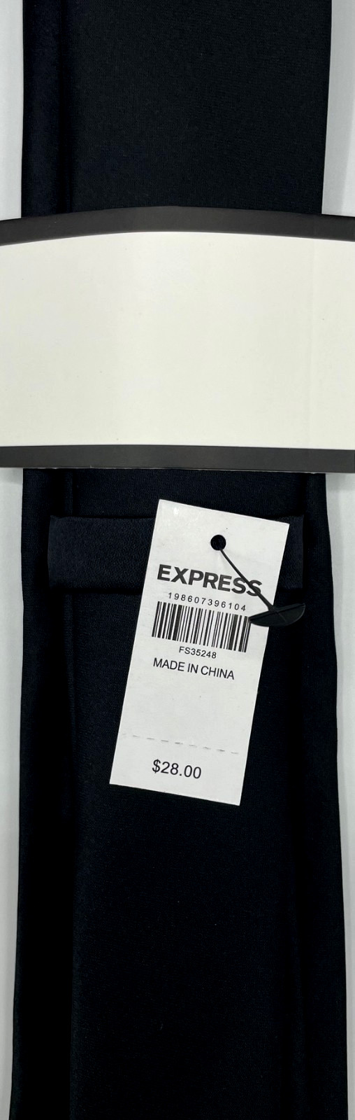 EXPRESS Men's Neck Tie ~ Black ~ Solid Sateen Finish ~ Modern ~ NEW MSRP: $28.