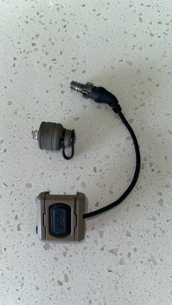 Surefire Tail Cap with Mod Button Lite Pressure Switch. FDE