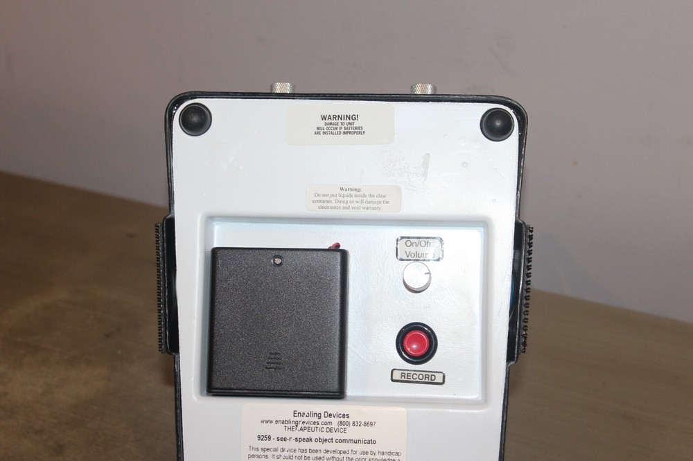 Enabling Devices See & Speak Object Communicator