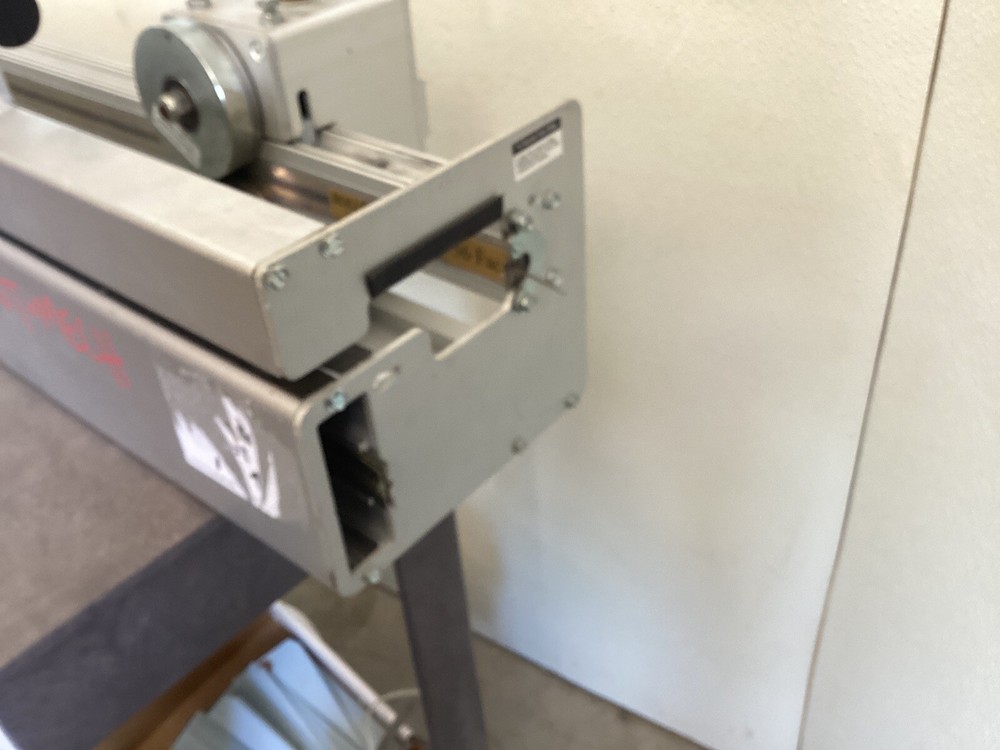 Flexco Clipper 36” Roller Lacer