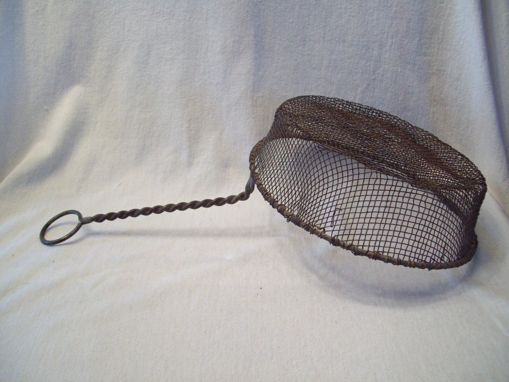 Antique Primitive Metal Mesh Basket Strainer W/Long Handle