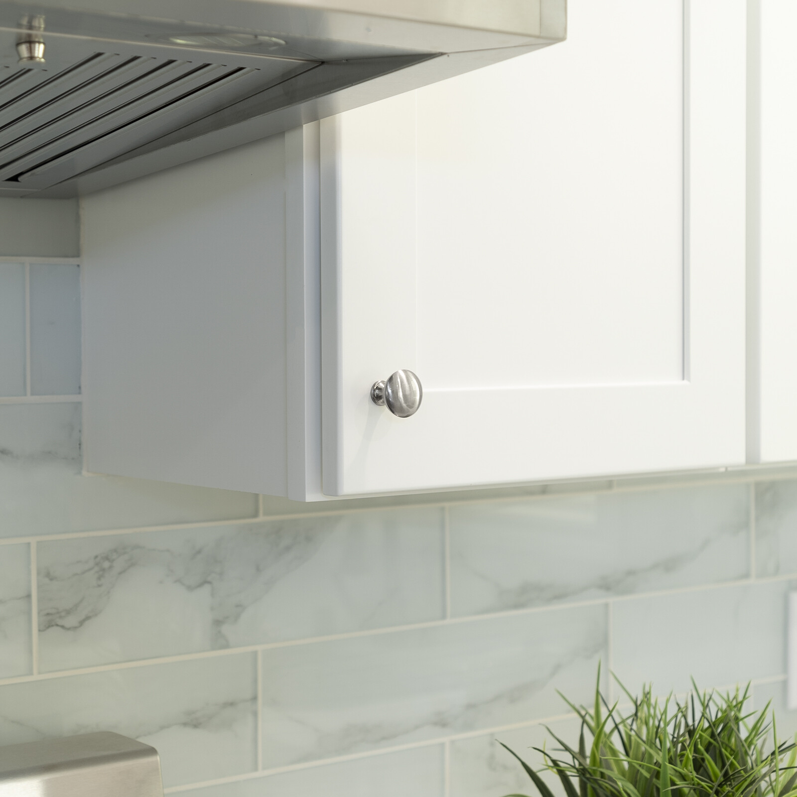 Mushroom Brushed Satin Nickel Kitchen Cabinet Knob Pull Hardware Closet Cupboard