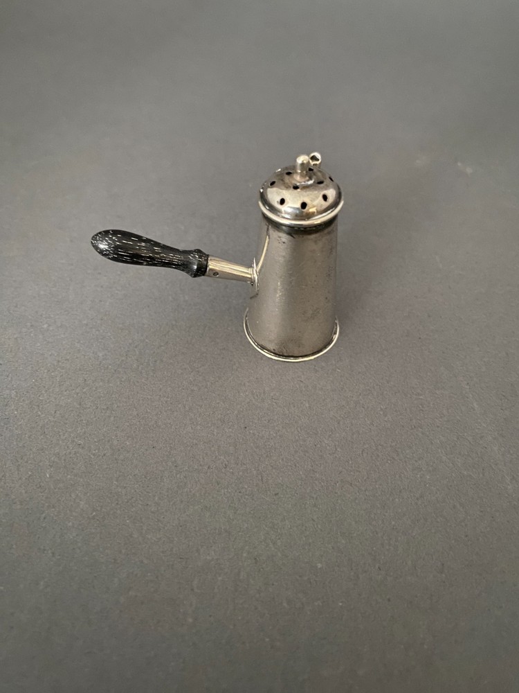 Novelty Silver Miniature Pepper pot Chester 1900