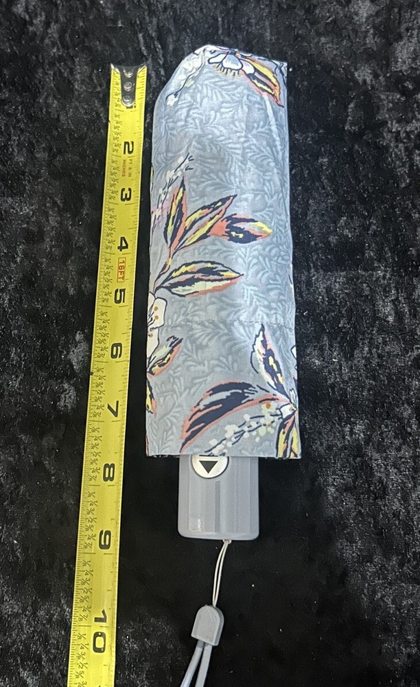 Vera Bradley cherry Blossoms Automatic Mini Umbrella NWT