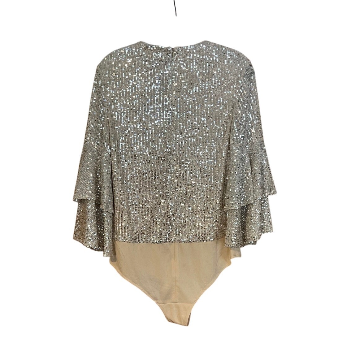 Mac Duggal NWD Size Small Nude Silver Ruffle 3/4 Sleeve Sequin Bodysuit R26822