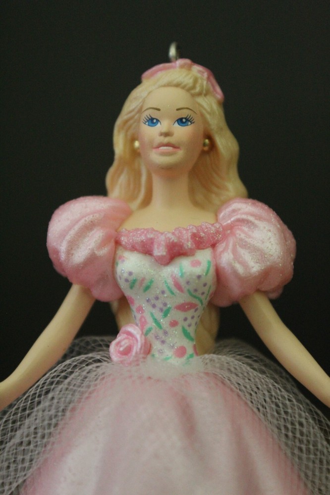 Mini Barbie Figure