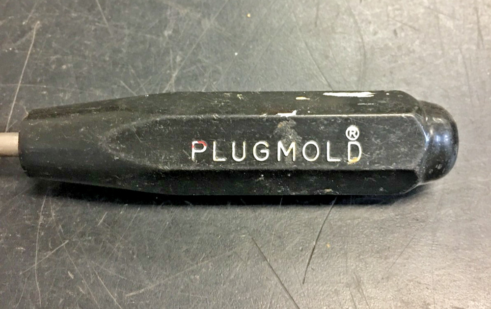 Wiremold Plugmold, Flat Head Tip Screwdriver, USA