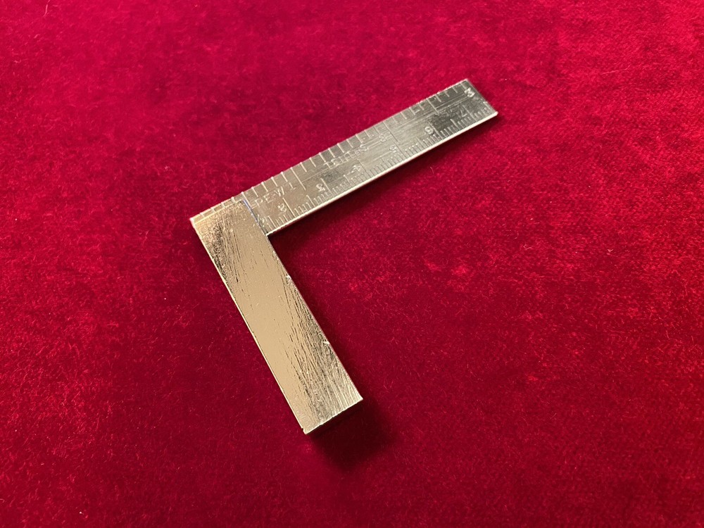 VINTAGE OLD SCHOOL SOLID BRASS SQUARE TECHNICAL DRAUGHTSMAN - 7.5cm