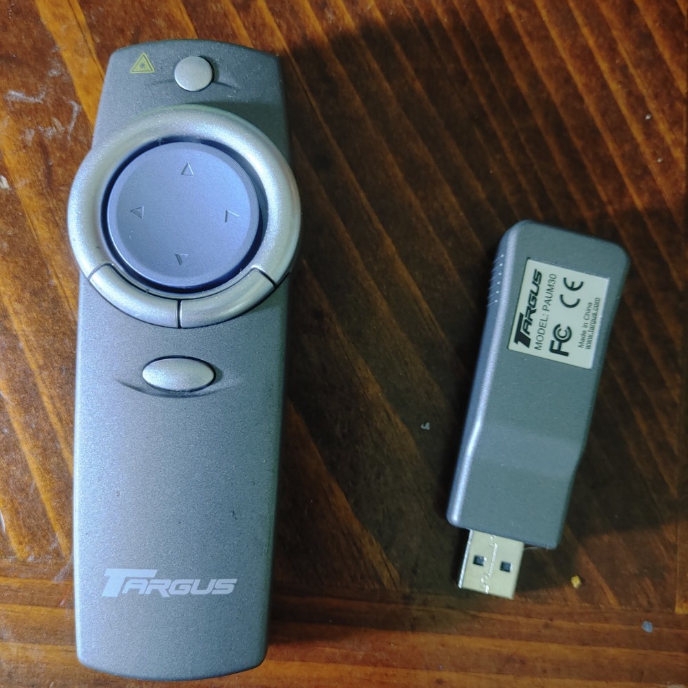 Targus PAUM30 Wireless Presenter Cursor Control Remote Mouse Pointer Clicker