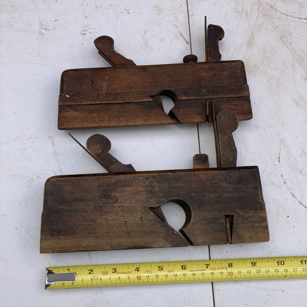 Wooden planes x 2 - both with 2 cutters