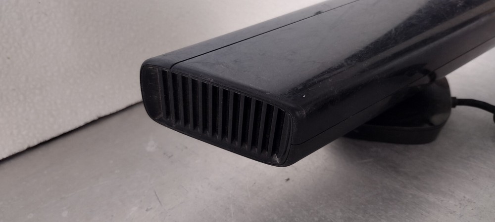 Genuine Microsoft XBOX 360 Kinect Sensor Bar Model 1473 Black UNTESTED