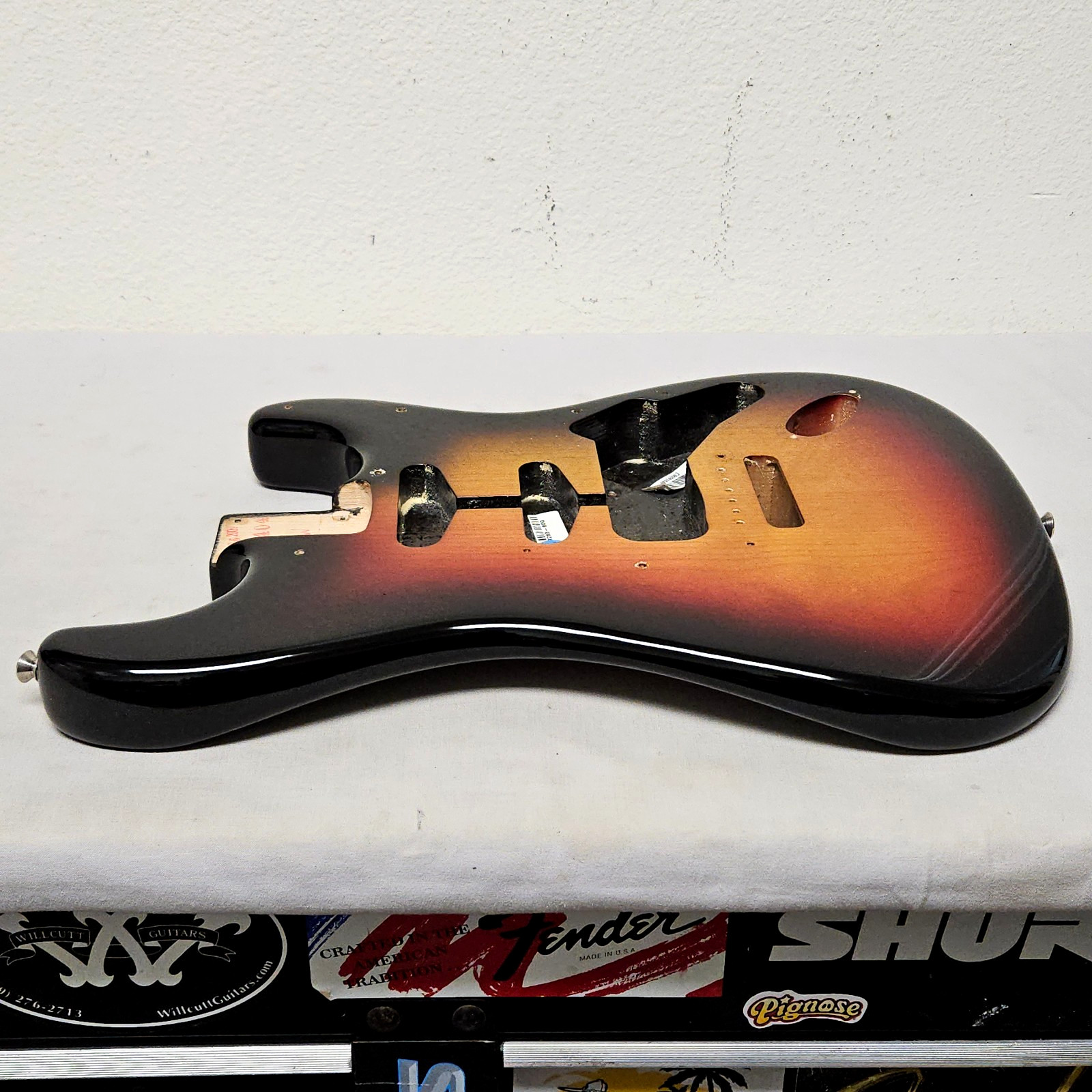 2009 Fender American Special Strat Body 3-Tone Sunburst USA Stratocaster Guitar