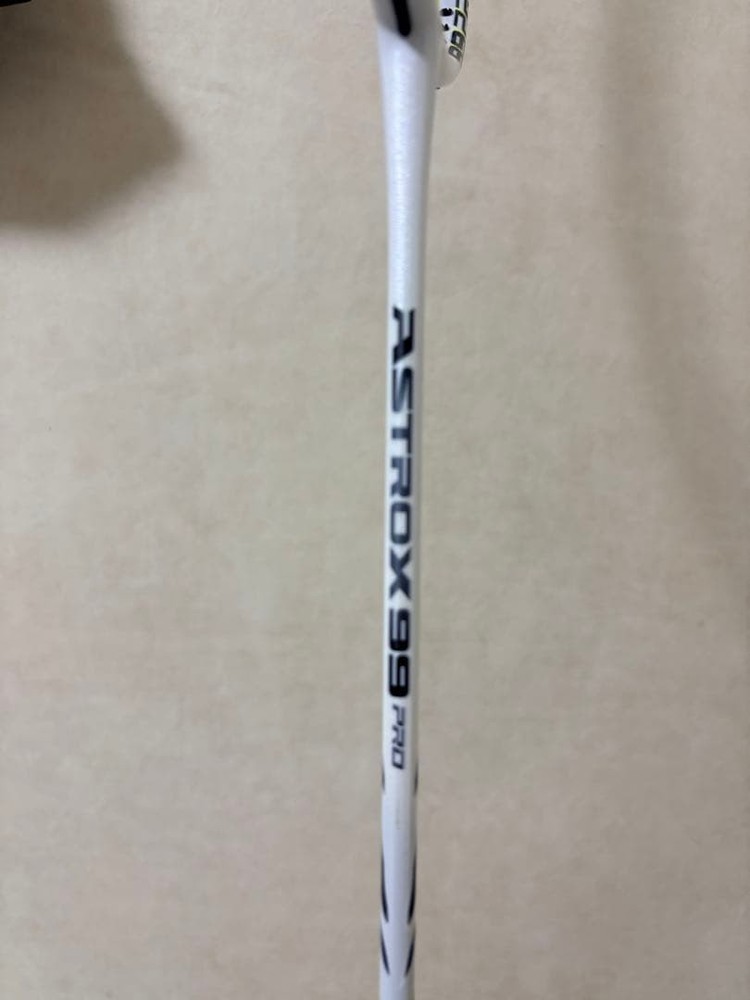 ASTROX 99 Pro Badminton Racket 4U5