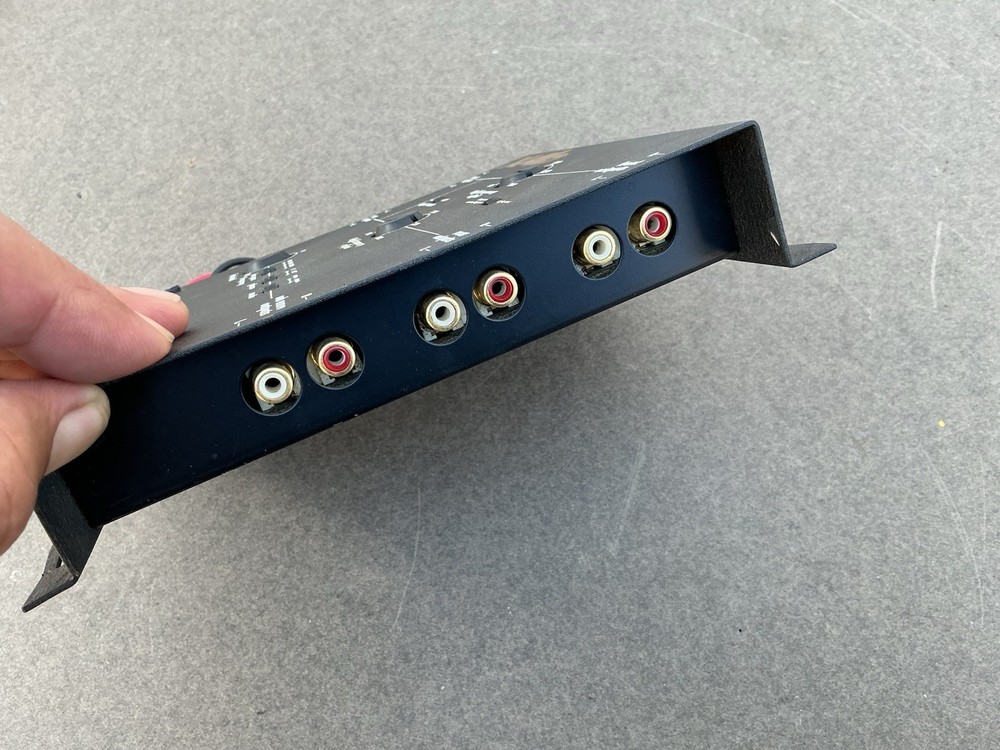 Old School Lanzar X4b — Optically Isolated Constant Bass Processor/Crossover.