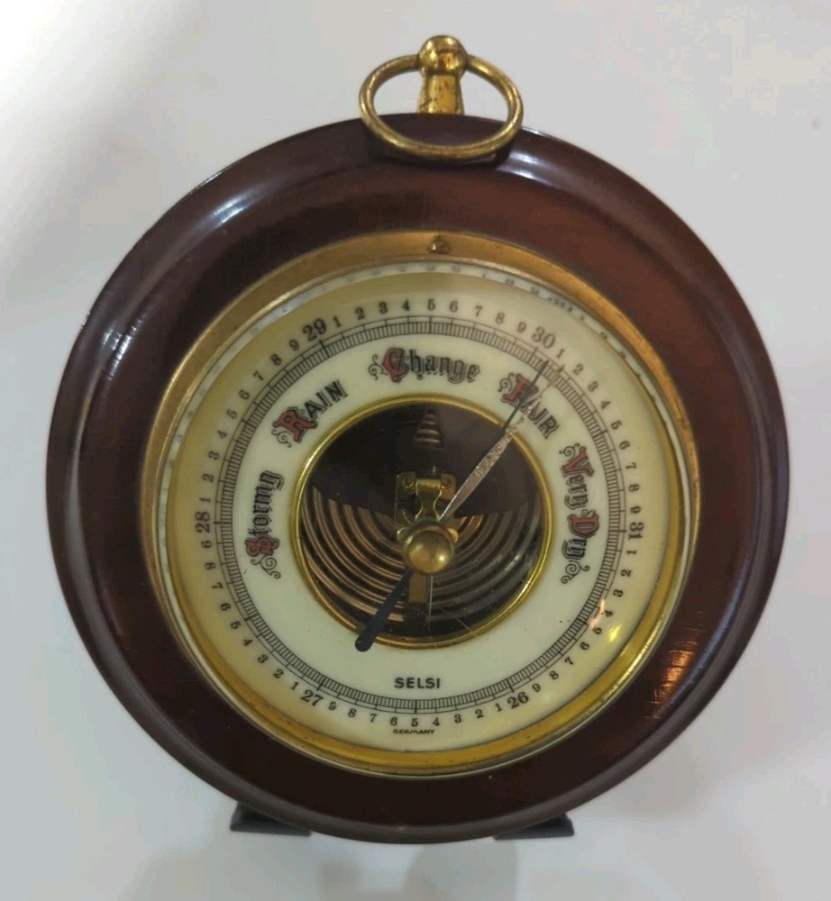 Retro Vintage Maritime Barometer
