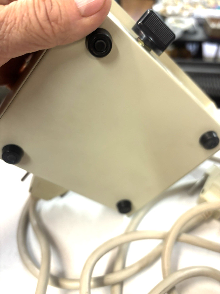 VTG Data Transfer Switch - A/B with Cable