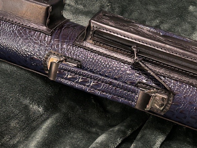Volturi Custom Pool Case 4x8 Genuine Leather with Backpack Straps.