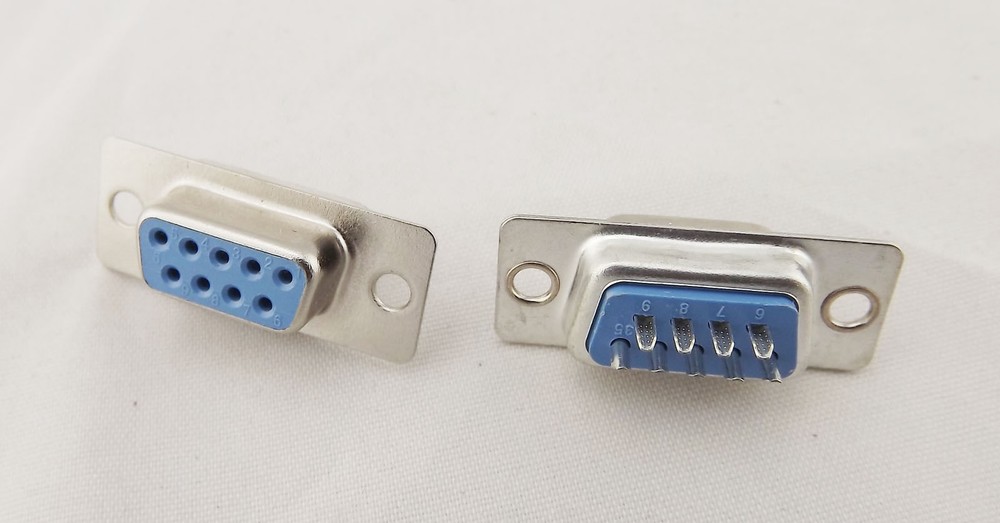 DB9 D-SUB 9 Pin RS232 Serial Female Jack Socket PCB Solder Type Connector PC Use