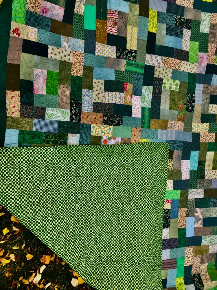 Multi-Green Quilt patchwork, Queen/ King size 91" X 102"