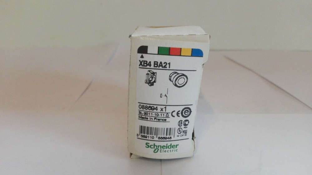 Telemecanique Xb4 Ba21 Selector Switch / Pushbutton