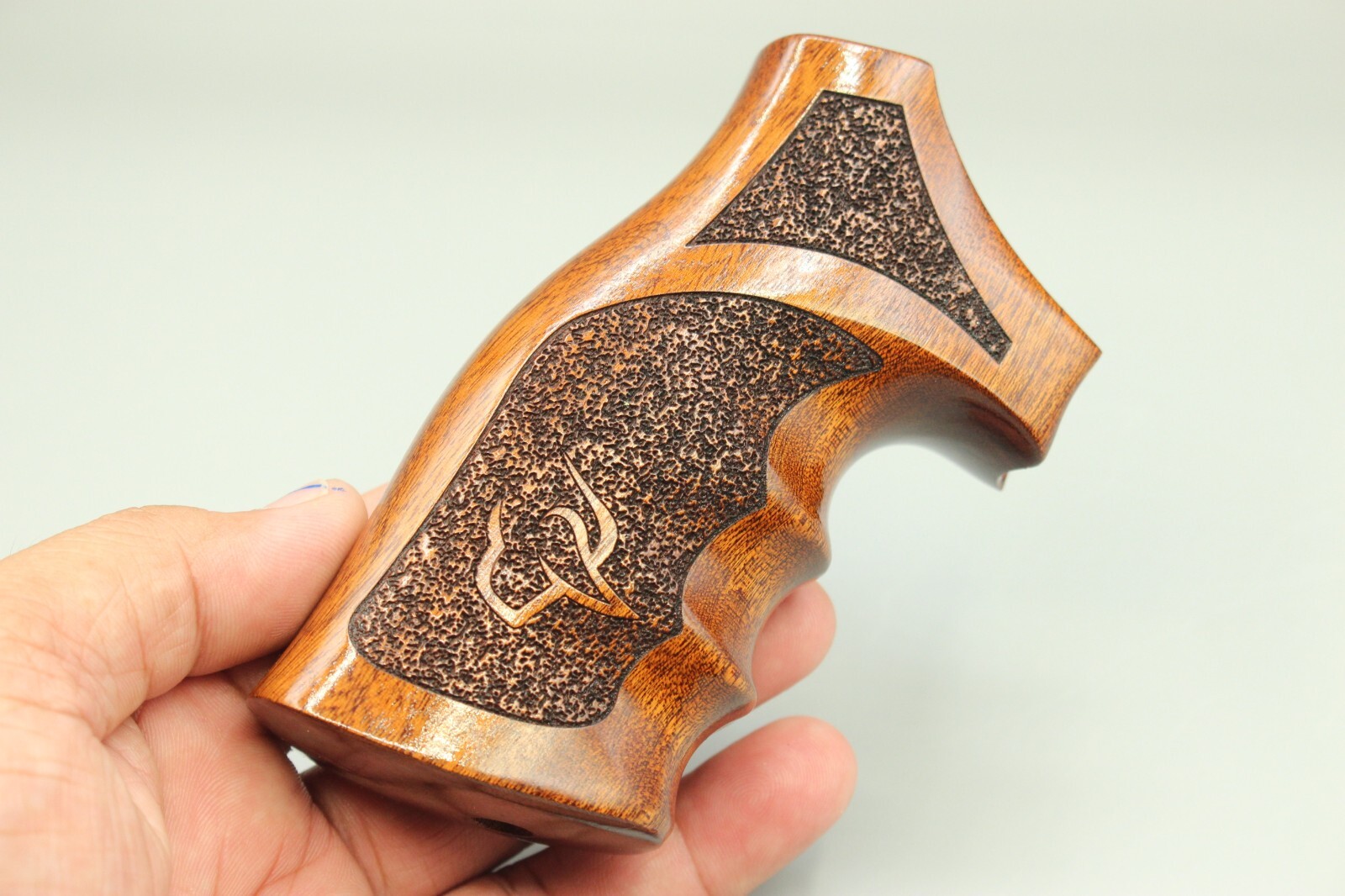 For Taurus Tracker/Judge Grips Fit Model 627 445 450 692 817 992 Sapele Wood New