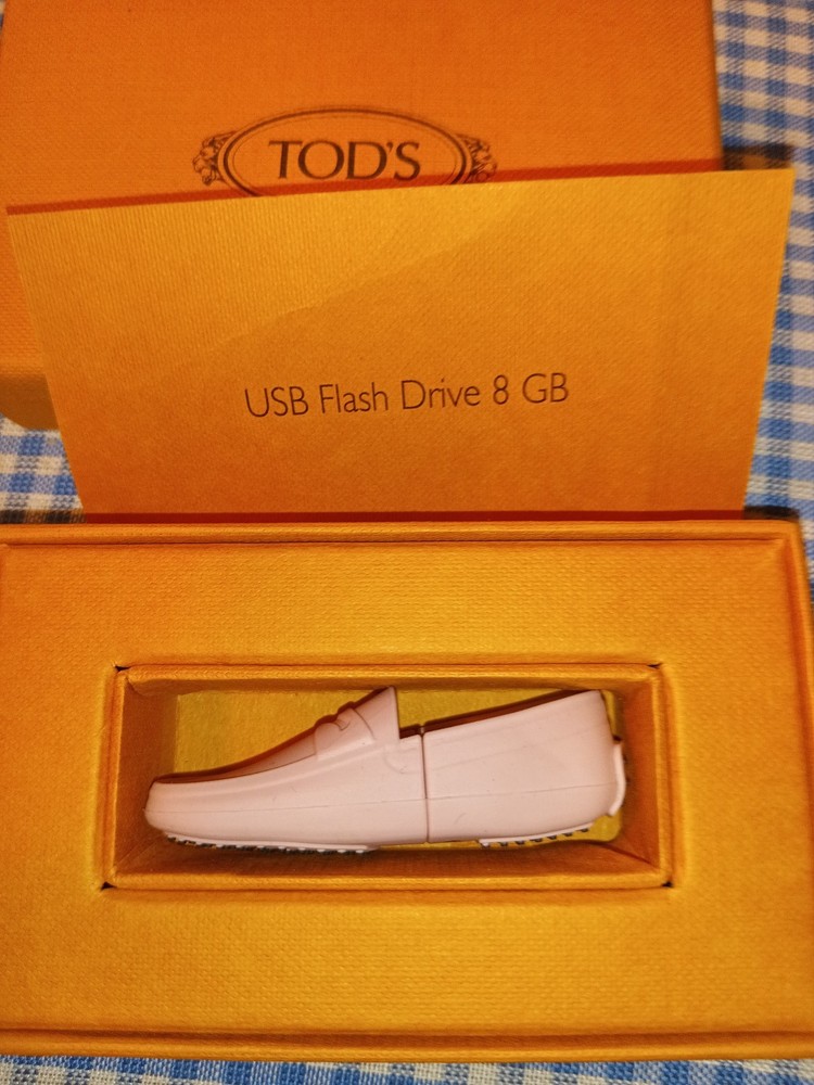 Tod's USB 8GB Flash Drive