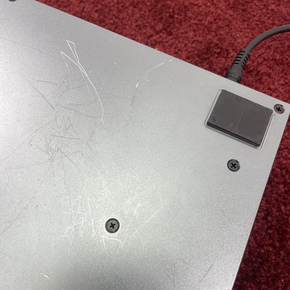 Native Instruments MASCHINE+ Plus HW Standalone Drum Sampler Controller *VIDEO