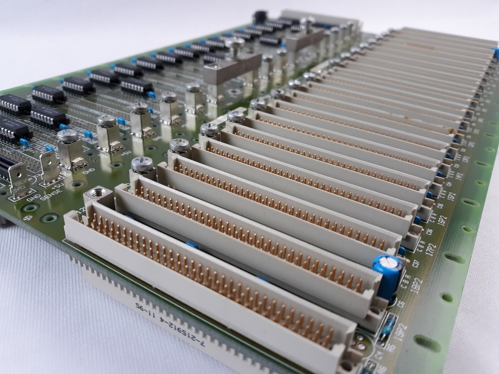 Trenew V8020J1J2EPDBS Backplane