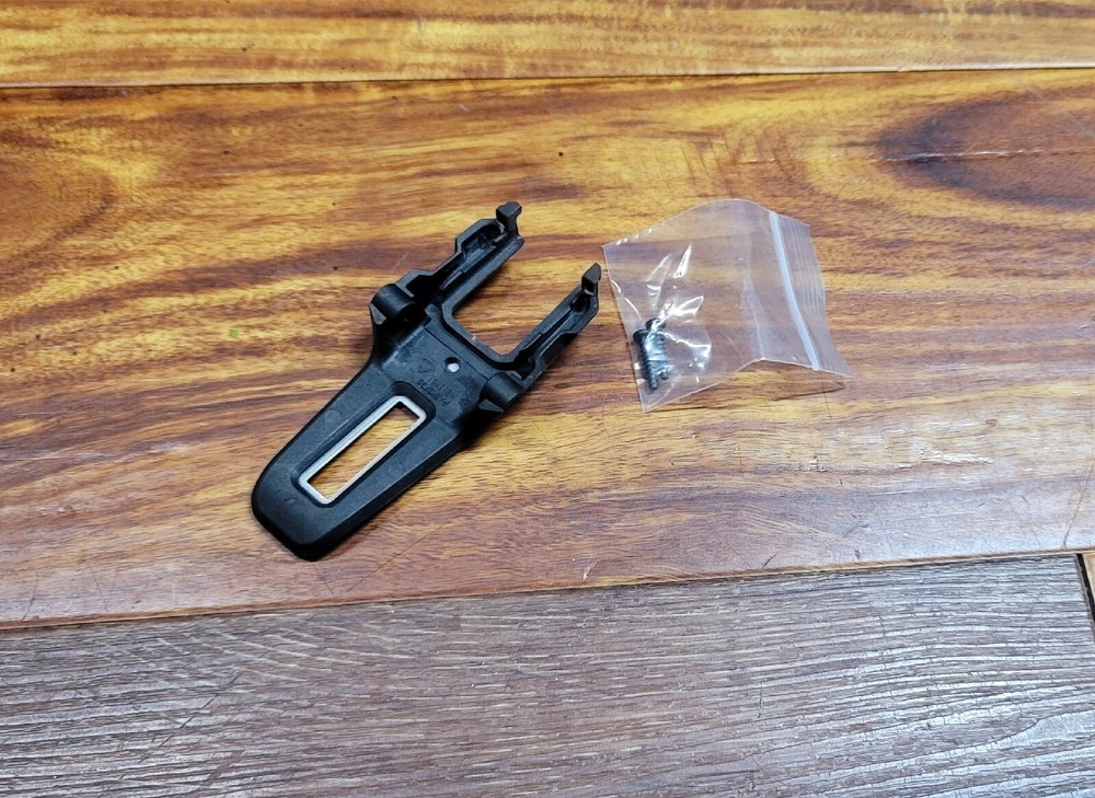 DEWALT UPPER HOOK DCF630 20V Drywall Screw Gun