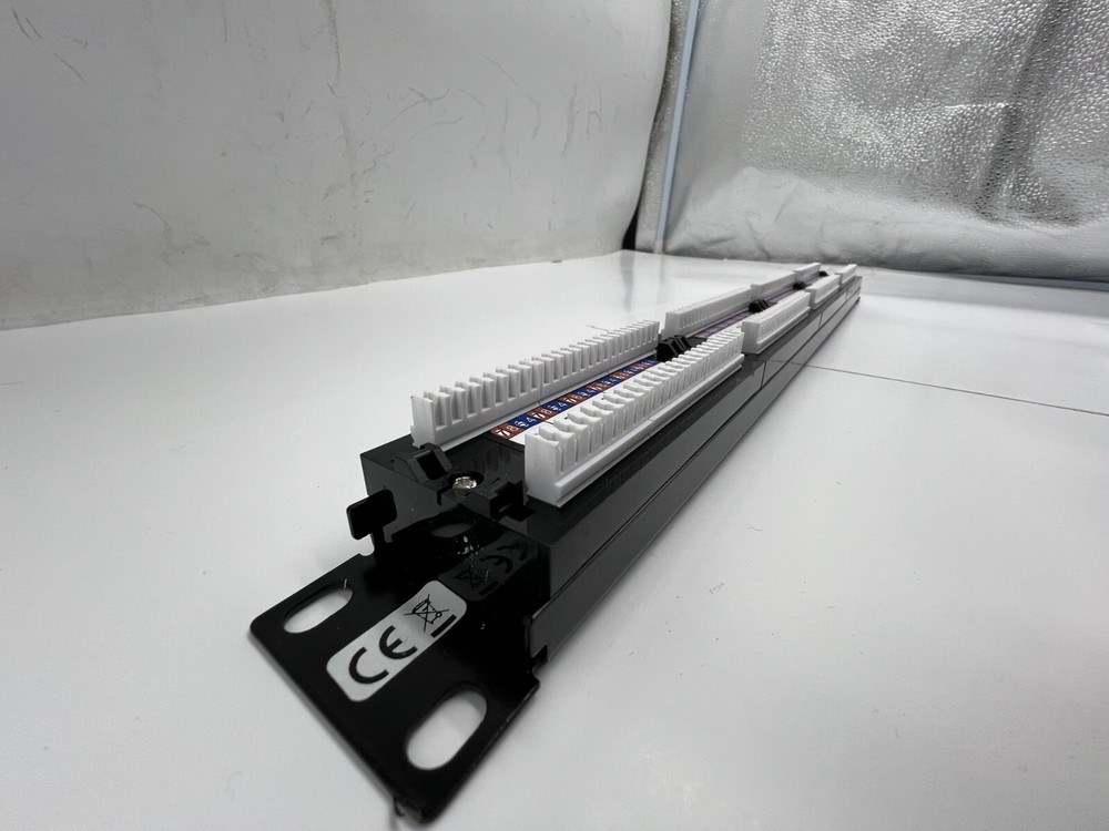 Iwillink Rackmount or Wall Mount Patch Panel Cat6 RJ45 Patch Panel Black