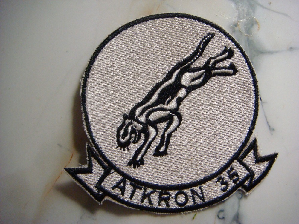 US NAVY ATTACK SQUADRON ATKRON 35 " BLACK PANTHER " PATCH