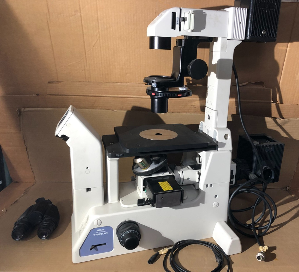 Nikon Eclipse TE200 Inverted Phase Contrast Microscope