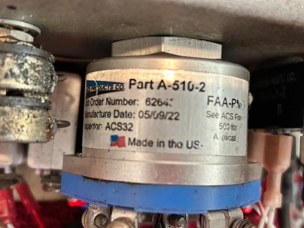 CIRCUIT BREAKER SWITCH PANEL WITH IGNITION SWITCH ROCKER SWITCHES TOGGLE